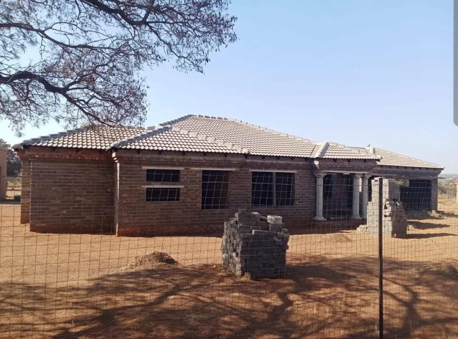 4 Bedroom Property for Sale in Kgabalatsane North West